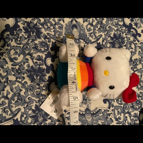 HELLO KITTY plush - Picture 6 of 9